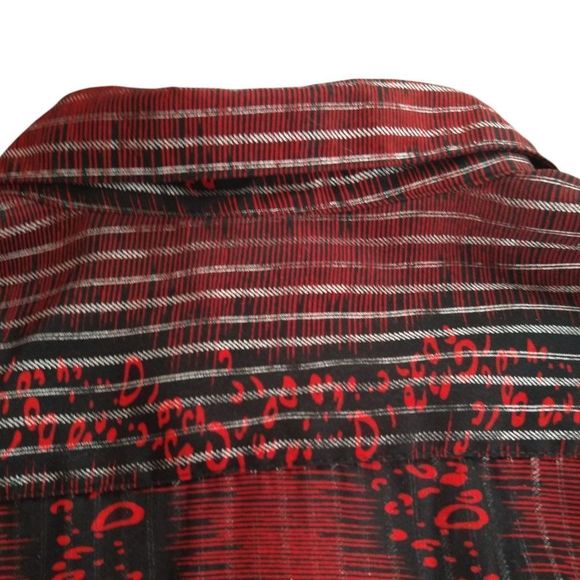 Pronti Collection by Phita Red & Black Long Sleeve Button Down Shirt - Picture 10 of 11